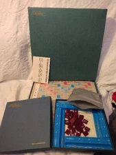 1976 VINTAGE Selchow/Righter DELUXE SCRABBLE Game Turntable Complete RARE PEGS