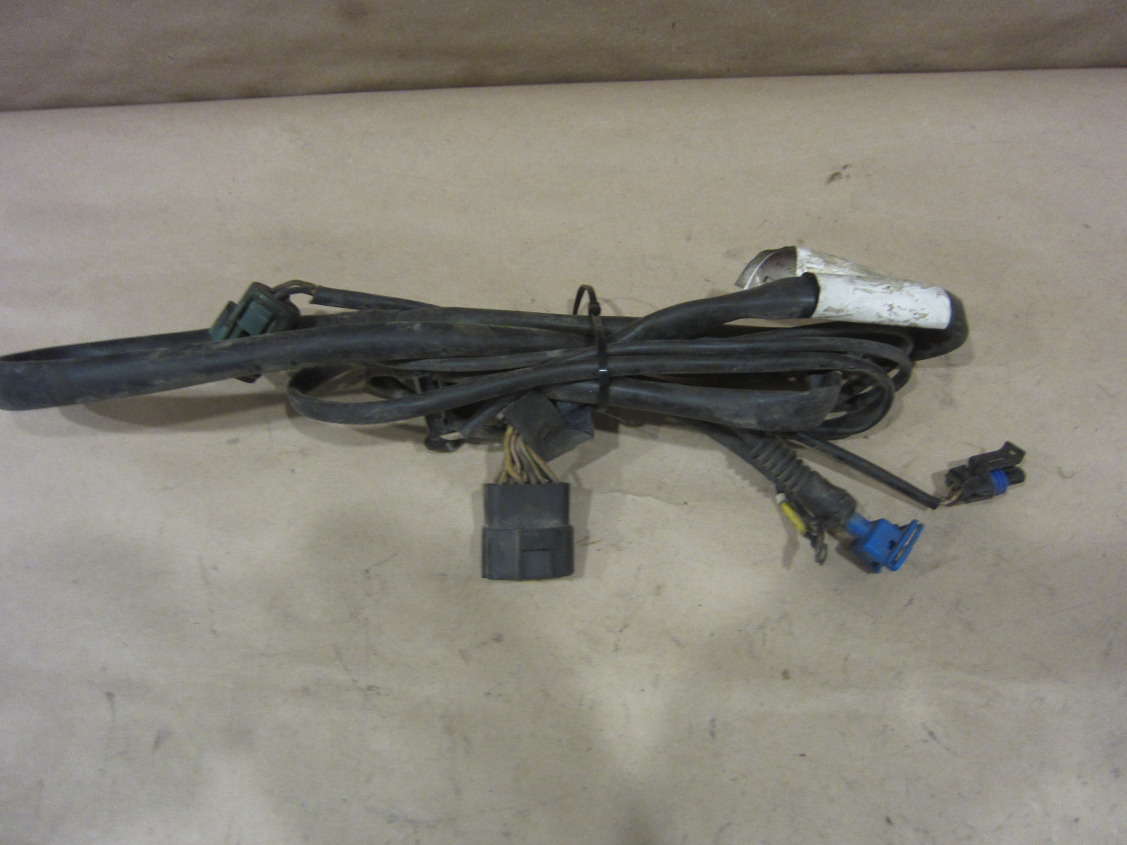 Ferrari 355 - Connection Cables For Motor Utilities - P/N 152187