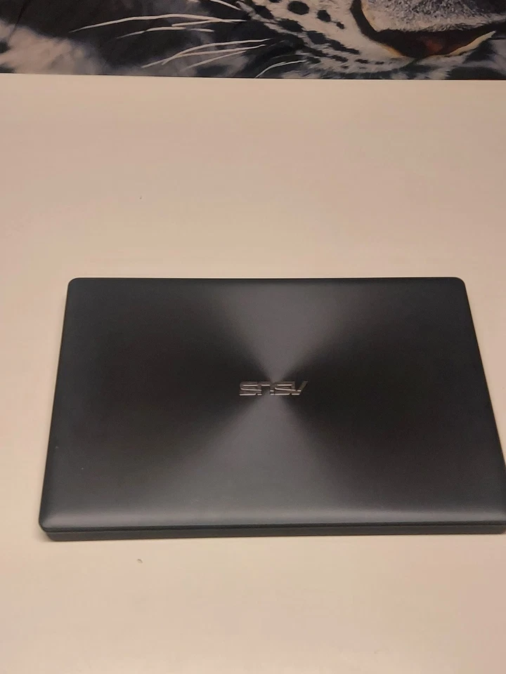 ASUSPRO ESSENTIAL (Intel® Core™ i3,120GB SSD,4GB Ram)*** Windows 10 - Bild 2 von 4