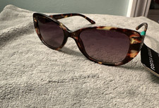 Foster Grant "Maren" Designer Style Sunglasses Tortoise Frames Amber Lenses