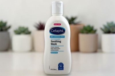 Cetaphil Stressed Skin Restoraderm, Eczema Soothing Body Wash 10 oz