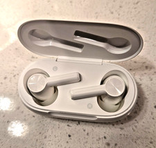 OnePlus Buds Z2 - Pearl White - Used but Good...