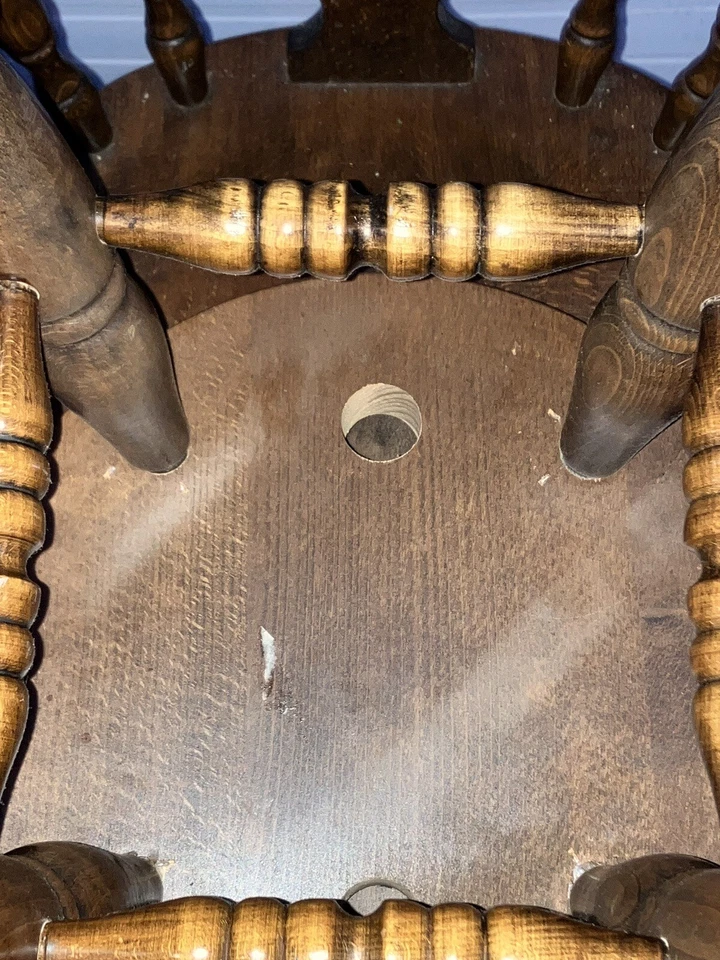 Pair of Captain's Mate Colonial Swivel Bar Stools 3 - Image 4 of 4