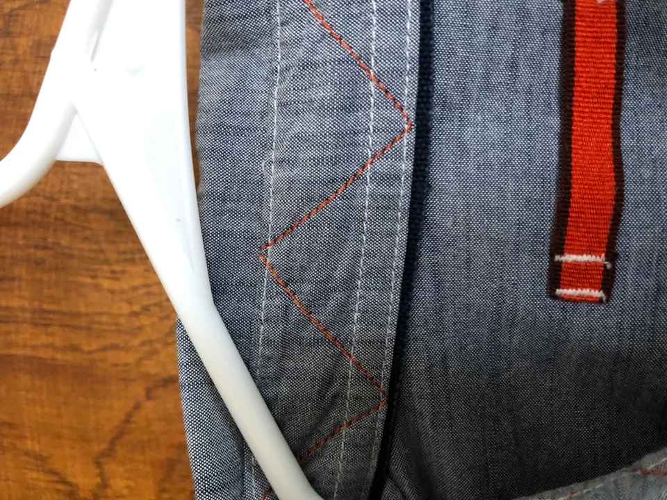 North Face L Men's Lightweight Cotton Blend Shirt - Image 4 of 4