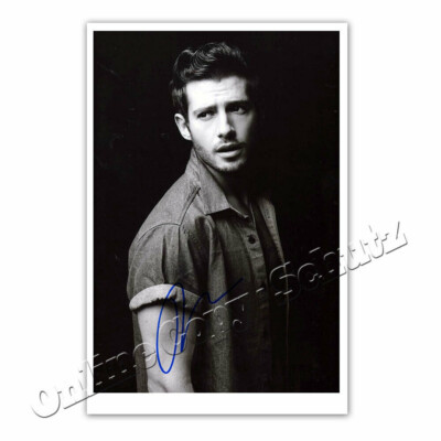 Julian Morris  aus der Serie  Once Upon A Time ... -   Autogrammfoto  ²