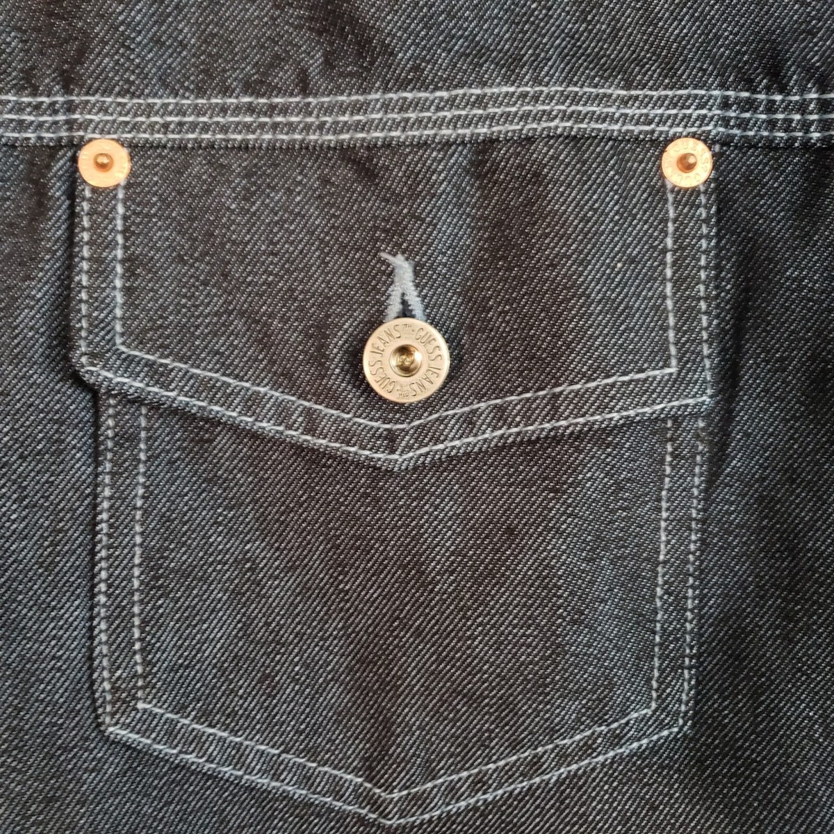GUESS trucker jacket type 2 vintage 90s blue shiny denim GUESS trucker jacket type 2 vintage 90s blue shiny denim