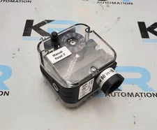 NEW Krom Schroder DG50HT Air Gas Pressure Switch 1-20WC 110/240VAC 84447922