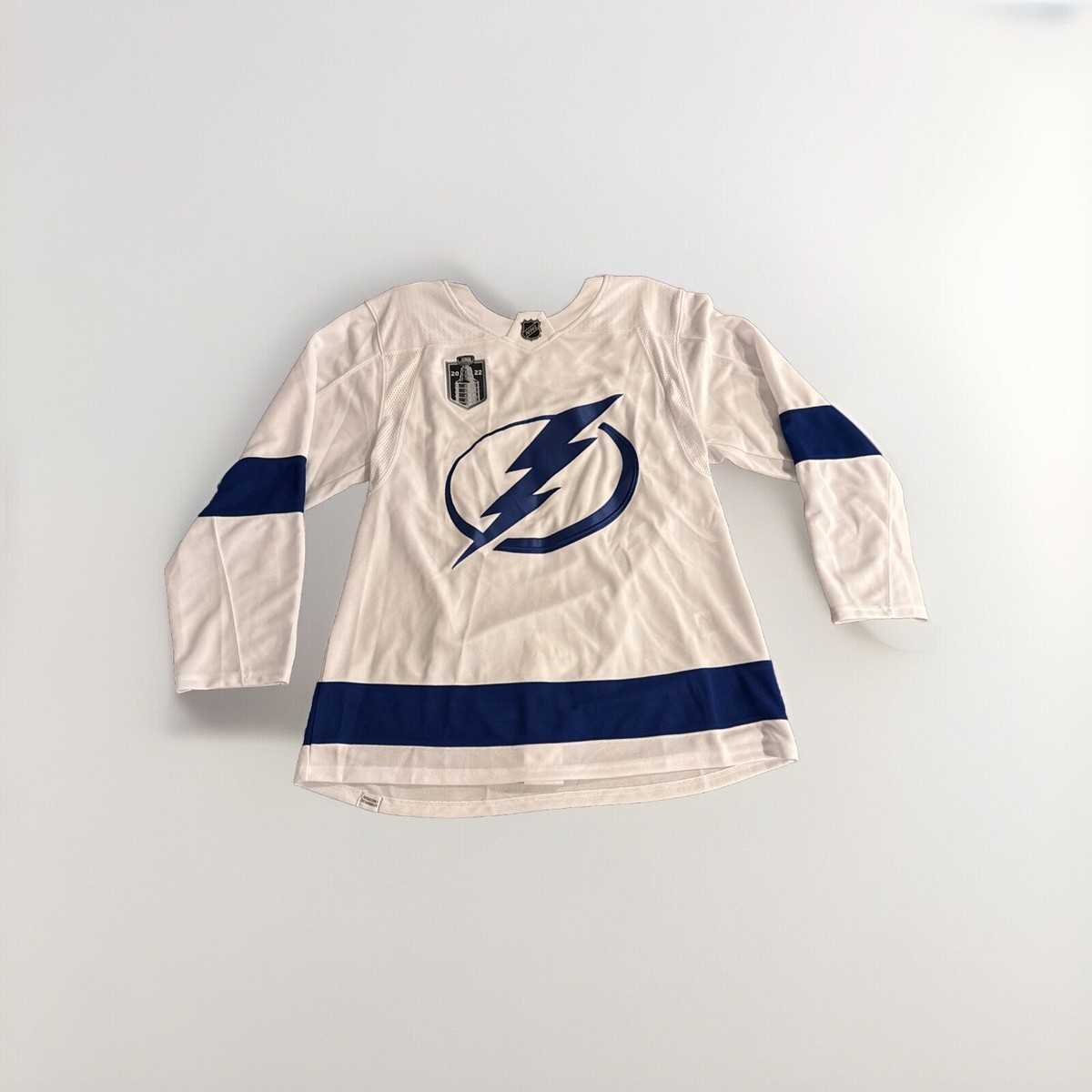 NHL Tampa Bay Lightning 2022 Stanley Cup Adidas Jersey Size 52