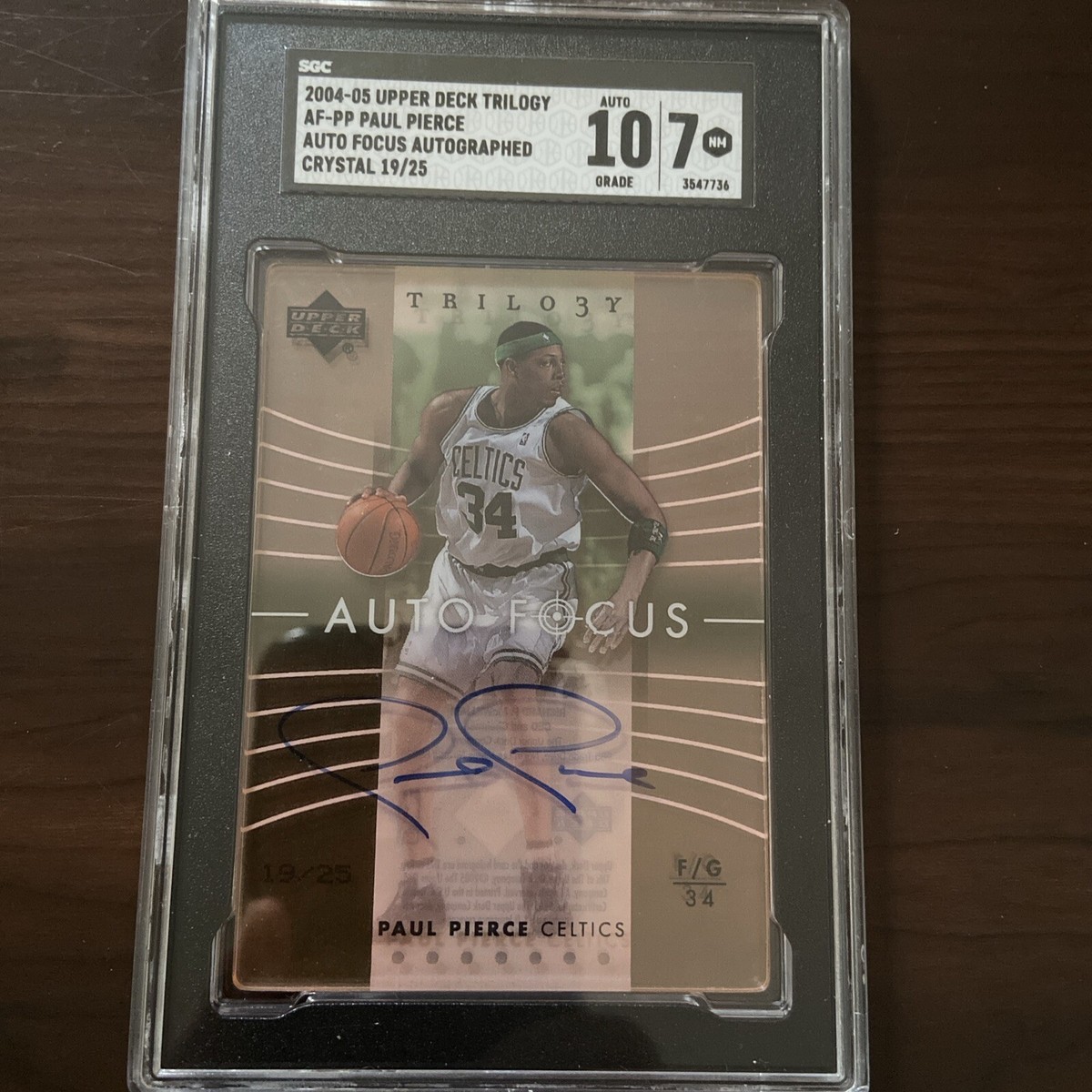2004-05 Upper Deck Trilogy Auto Focus Paul Pierce Autograph 