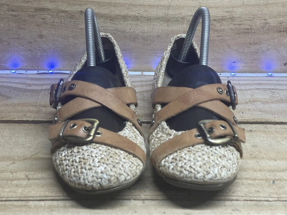 Zapatos planos de ballet de cuero marrón tostado OTBT Park Hills para mujer talla US 8,5 M Foto 2 de 4