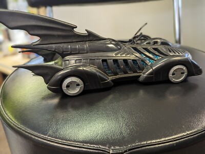 バッドマンフォーエバー エレクトロニックバットモービル with LightUp