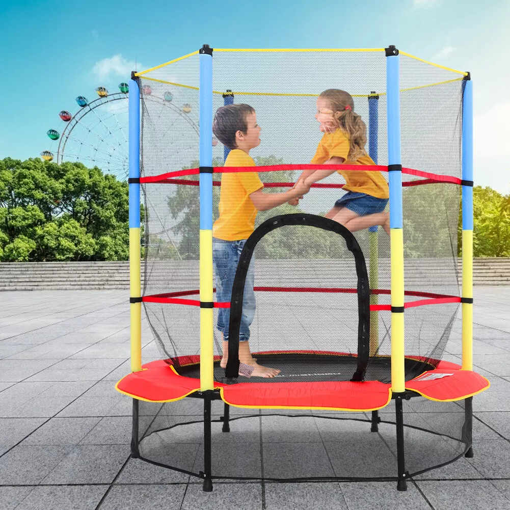 4 5ft Trampoline Set With Enclosure