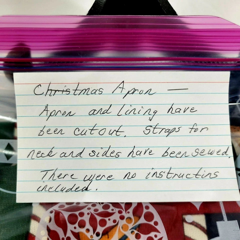 Pre-Cut Fabric Aprons Christmas Sewing Home Made 4 Pc Arts and Craft - Image 2 of 4