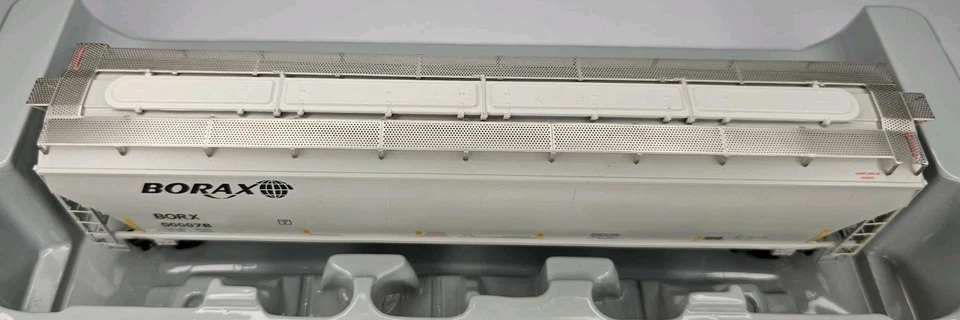 G4269 Athearn Genesis US Bor@× 5161 3-Bay Covered Hopper - Image 3 of 4