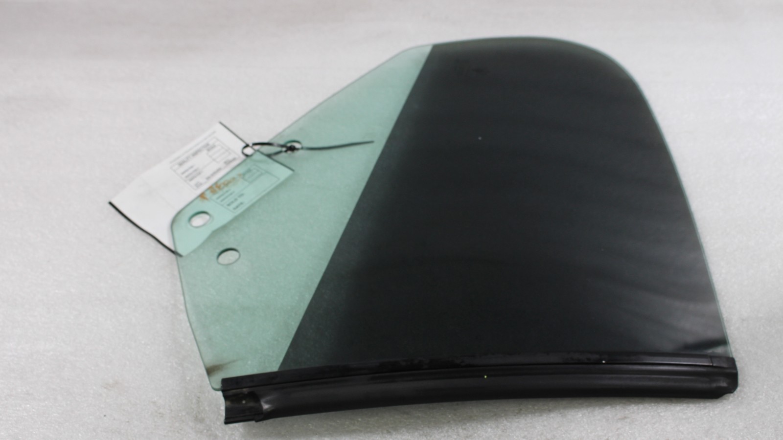 Maserati GranCabrio, RH, Right, Quarter Glass, Used, P/N 81568400