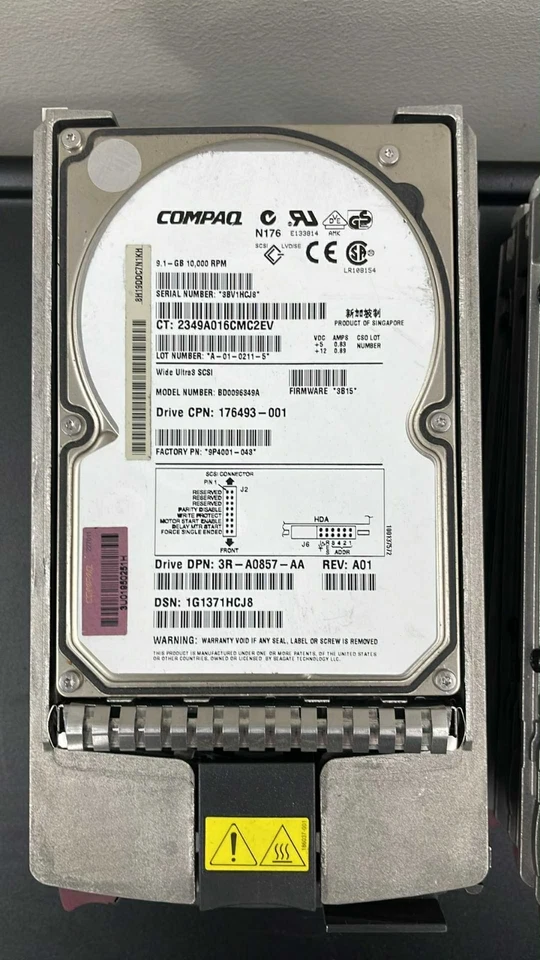Compaq Proliant 9GB SCSI 10K HOT SWAP HARD DRIVE W TRAY F 1850R DL380 G2 G3 - Image 2 of 4