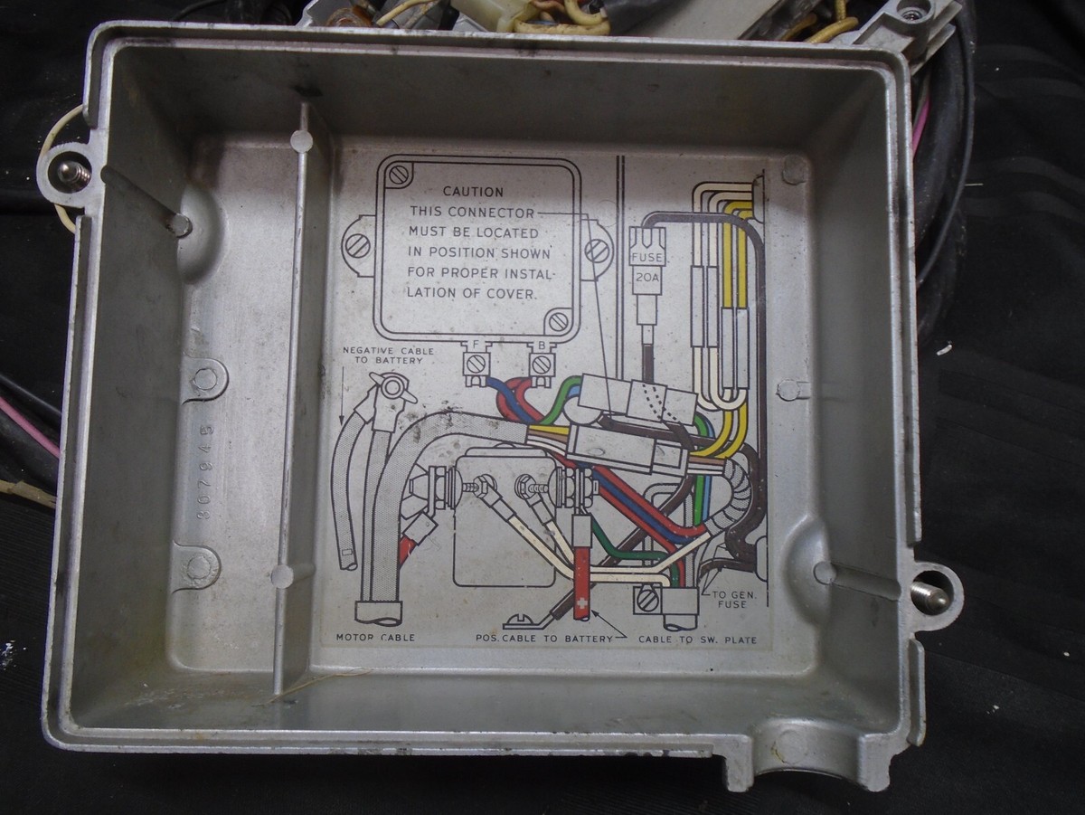 1960'S JOHNSON ELECTRIC STARTER JUNCTION BOX ASSY 379442