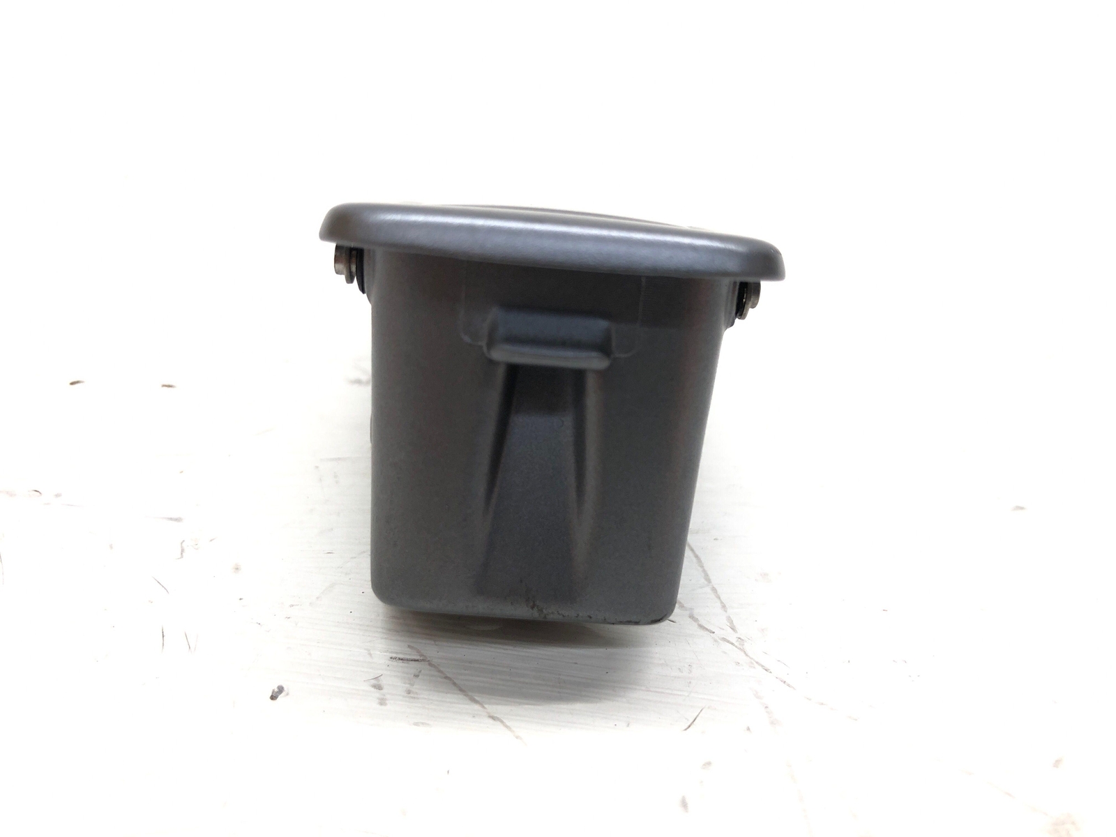 2017-2020 FERRARI GTC4LUSSO (A) REAR SEAT RELEASE HANDLE 88343000 OEM