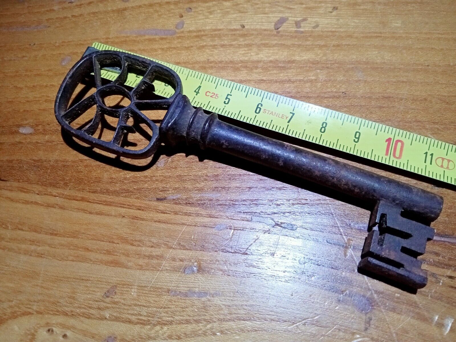 Foto 2 di 9