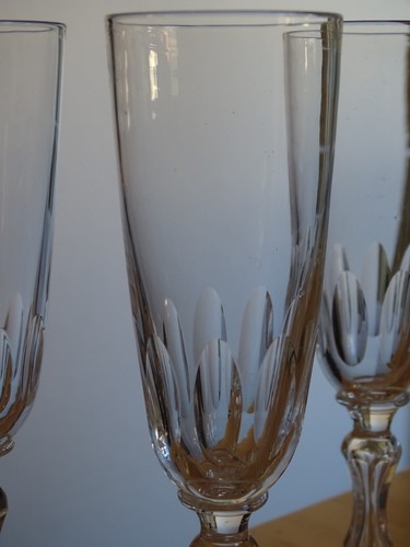 VAL ST LAMBERT 4 ANCIENNES FLUTES A CHAMPAGNE EN CRISTAL TAILLE OLIVE - Picture 5 of 10