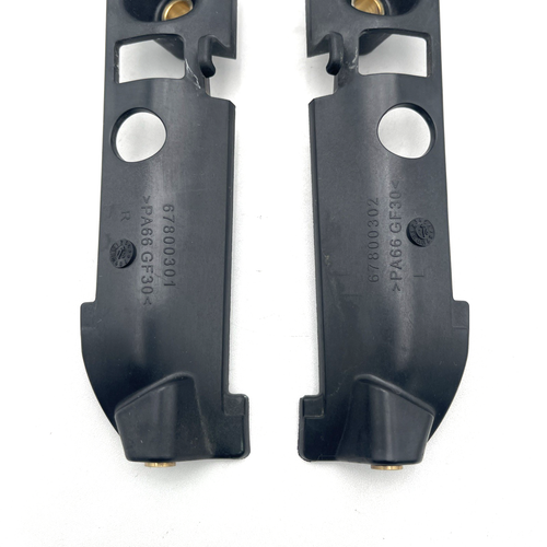 oem Harley 67800301 67800302 Front Turn Signal Support Brackets 15-24 Road Glide - Picture 3 of 8