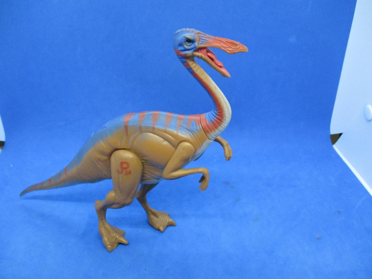 Jurassic Park Series 2 Electronic GALLIMIMUS JP24 Leg Kick Attack