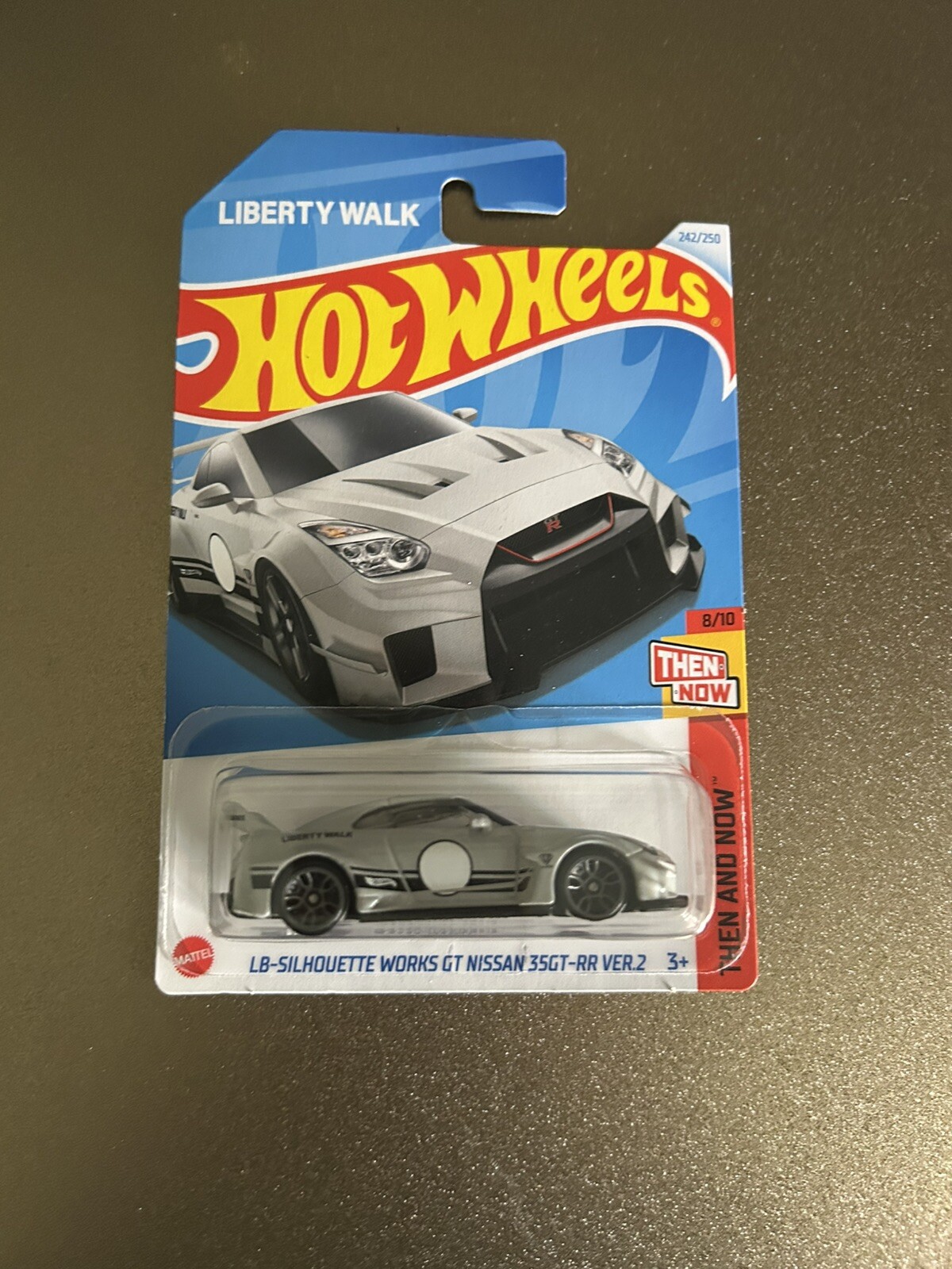 (FREE SHIPPING) HW LB SILHOUETTE WORKS GT NISSAN 35GT-RR VER.2 Hot Wheel GTR R35