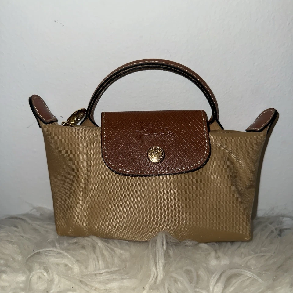 Mini bolso de hombro Longchamp Le Pliage XS marrón claro W8in Outlet sin usar Foto 2 de 4