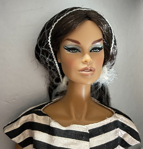 Vanessa Perrin | eBay