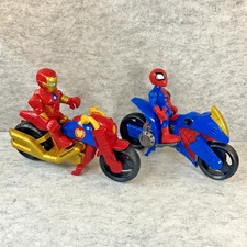 Playskool Marvel Super Hero Adventure Iron Man and Spider-Man Motorcycle Set