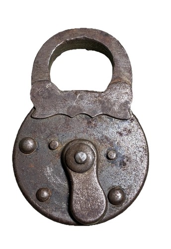 Antique Iron Pancake Padlock Scalloped Top Heavy Industrial Barn Lock No Key 3"