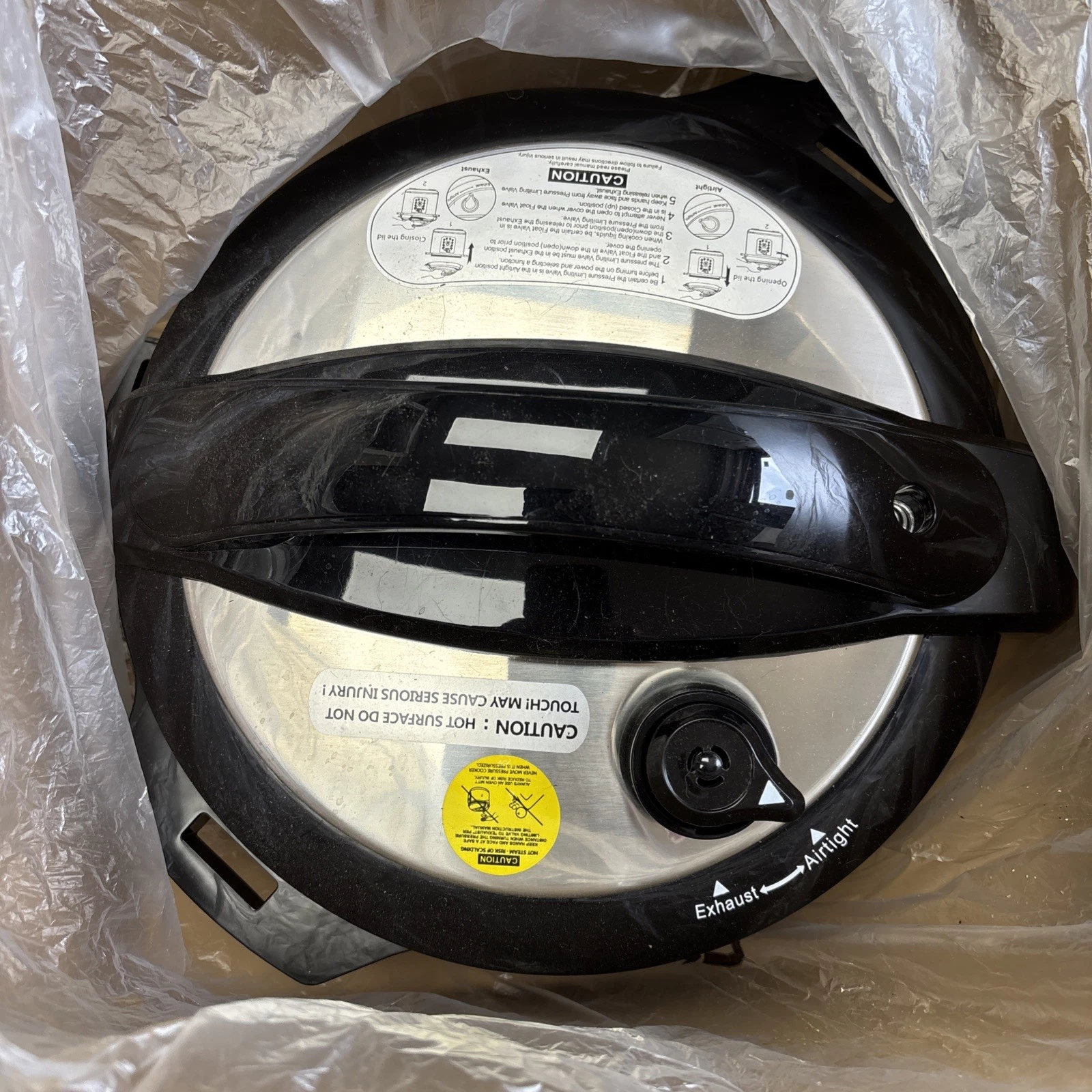 Elite Bistro By Maxi Matic 8 Quart Electric Pressure Cooker EPC-816 Open Box
Opens in a new window o