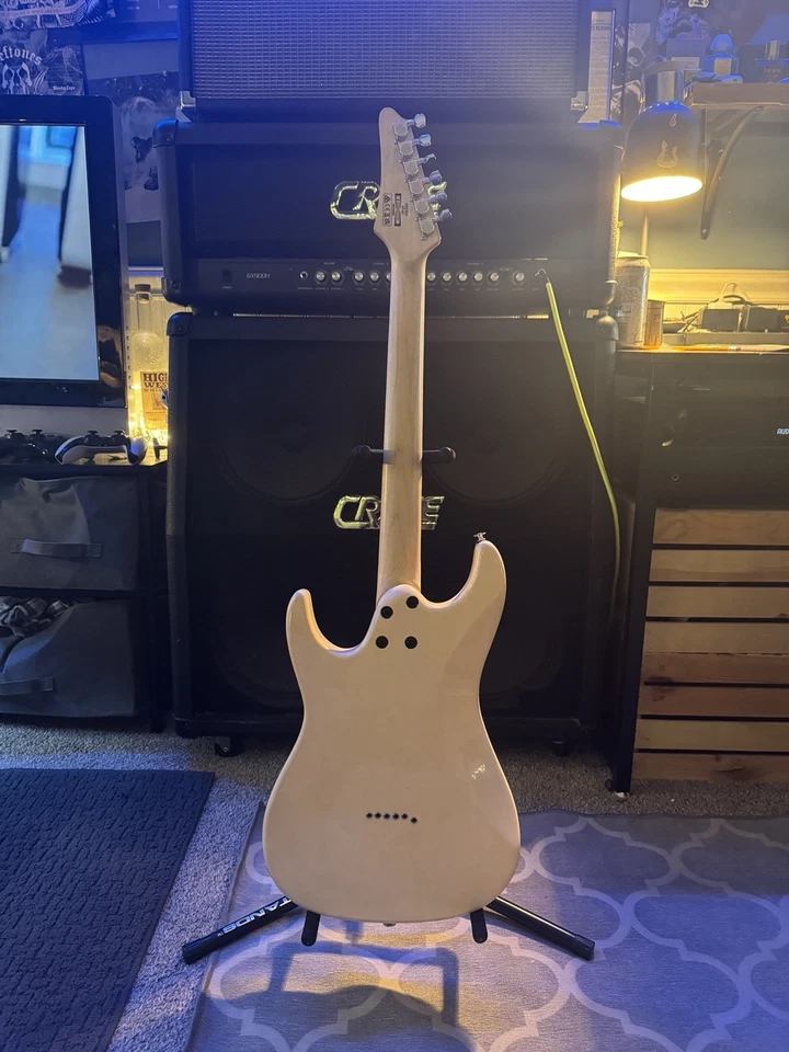 Guitarra Eléctrica Ibanez AZES31 6 Cuerdas para Diestros Marfil con Cuello de Arce Foto 4 de 4