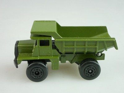 28-A Mack Dump Truck mil. - 57732 Matchbox Superfast Lesney