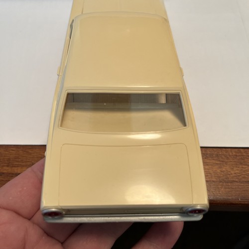 1966 Ford Falcon Futura Sports Coupe Plastic Promo Model 1/25 Scale Ivory Color - Picture 9 of 11