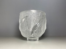 Lalique France Vase Andromeda Klares Satiniertes Glas Reliefiert Signiert H:15cm