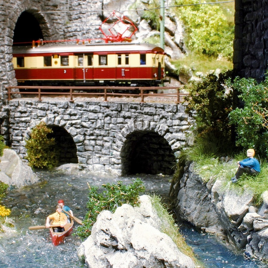 Billes d'eau transparentes NOCH 60855 pour créer un lac miniature