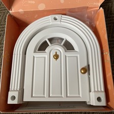 PURRFECT PORTAL MEOW MANOR Cat Door No-Flap Interior Cat Door NEW Open Box