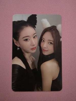 ITZY - Cheshire - Yuna & Chaeryeong Official Album Unit Photocard (Regular Ver.)