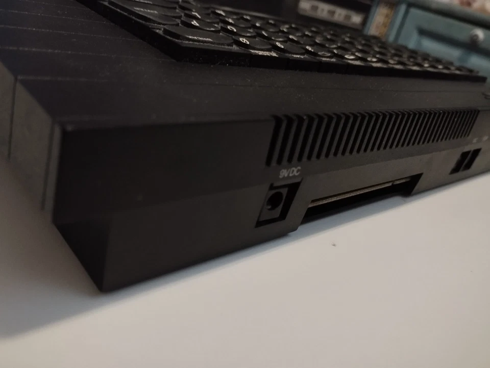 SINCLAIR ZX SPECTRUM PLUS 48K + JOYSTICK INTERFACE + ITALIAN CASSETTES - Imagen 4 de 4