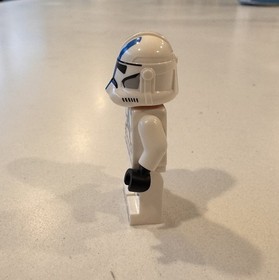 LEGO Minifigure- Clone Trooper, 501st (Phase 2) (Large Eyes) (sw0445) Star Wars
