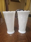 Vintage Anchor Hocking Teardrop & Pearl Scalloped Milk Glass Vase  Set Of 2