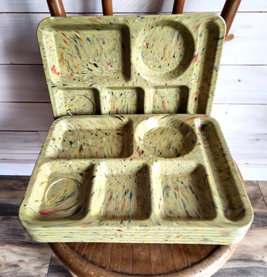 Vintage Texas Ware Gold Confetti Melamine Cafeteria Kids Food Lunch Trays