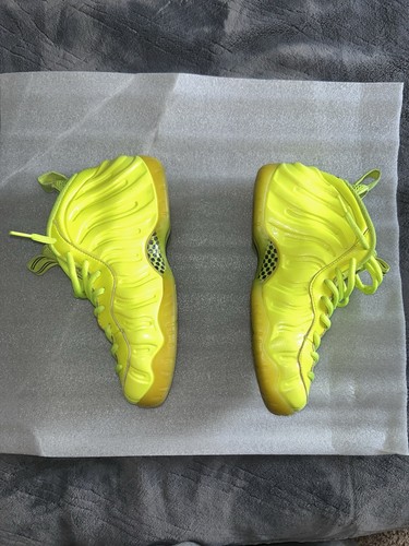 Nike Air Foamposite Volt