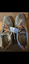 ECCO BIOM Women’s Golf Trainers Leather Lace Up Low Top Silver/Pink