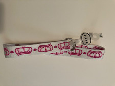 Girls White Belt with Pink Crowns / Tiaras and Hearts Size M Adjustable Child's