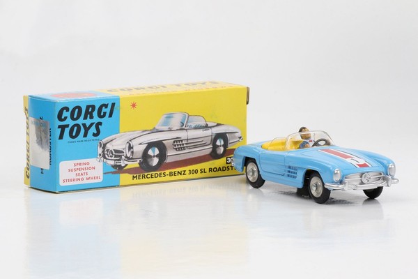 1:46 Corgi Toys Mercedes-Benz 300 Sl Roadster Cabrio Blau Nr. 303S Repro-image