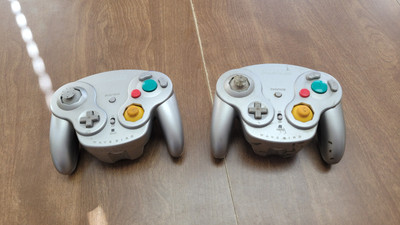 Nintendo Gamecube Wavebird Wireless Controller Lot Of 2 Untested
