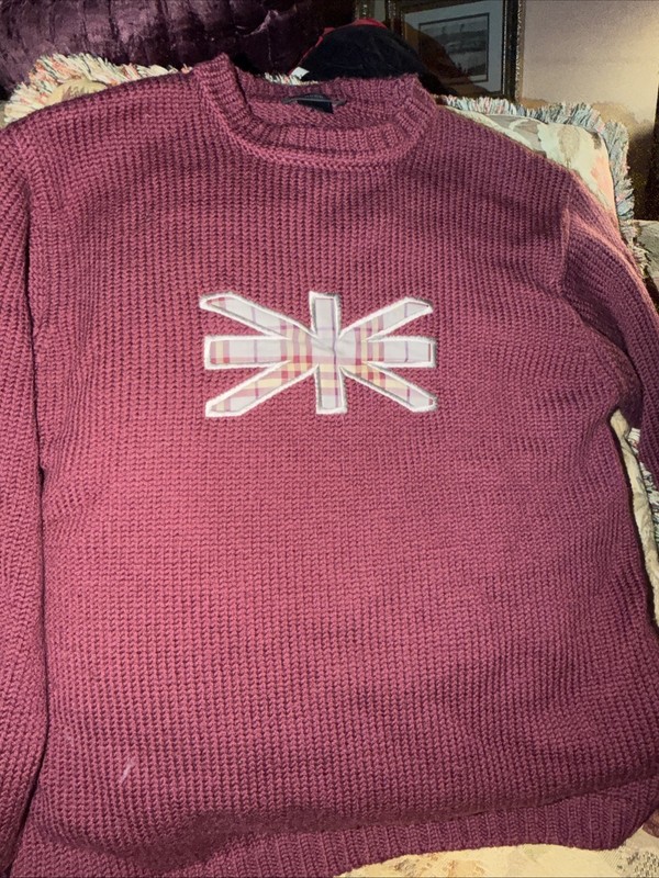 Burberry Knitted Sweater Burgundy - Pre-Owned Children’s Size 14