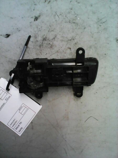 Manija interior trasera lateral del pasajero Nissan Máxima 2004 Foto 3 de 4